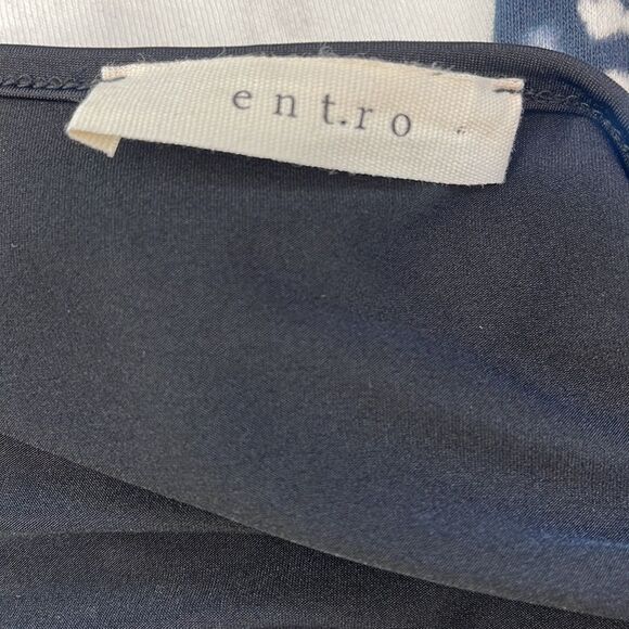 Entro Oversized short sleeve hidden knot blouse - Picture 4 of 4